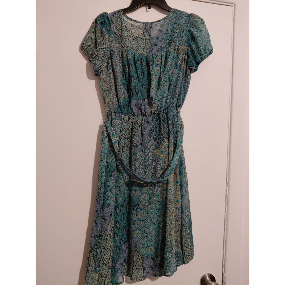 Kate and Lily Women's Floral Short Sleeve Scoop Neck Midi Dress Size 8 Green - Picture 3 of 3